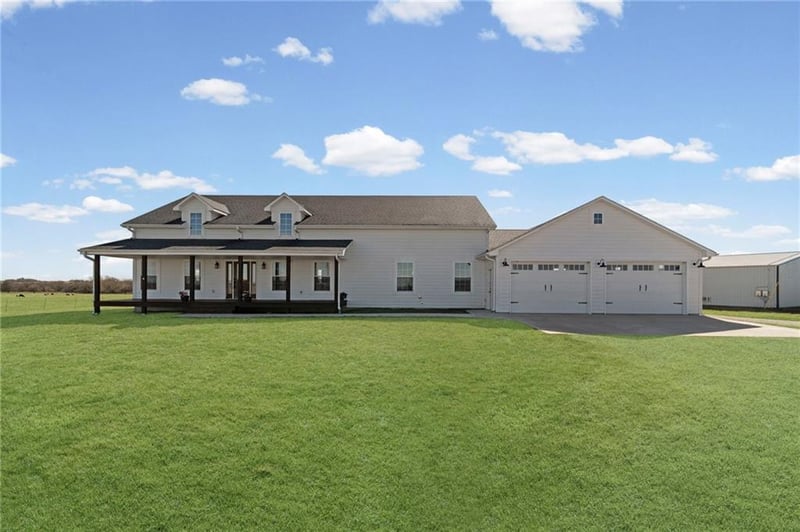 4520 NW 1270 Rd, Deepwater, MO 64740