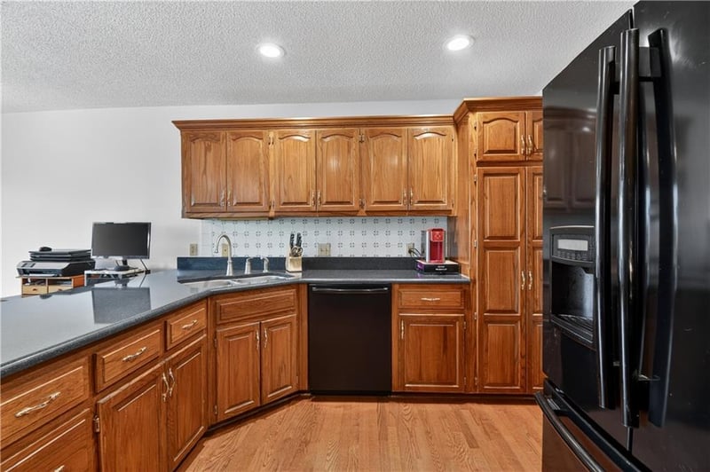 1504 Hillcrest Ct, Atchison, KS 66002