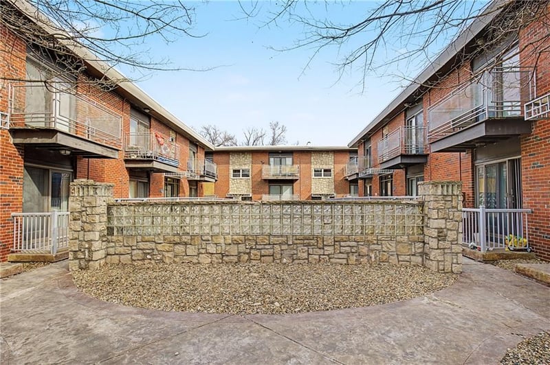 4213 Clark Ave #1, Kansas City, MO 64111