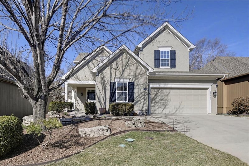 11108 132nd Pl, Overland Park, KS 66213