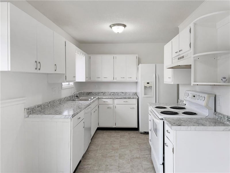 5342 Palmer Ave, Kansas City, MO 64119