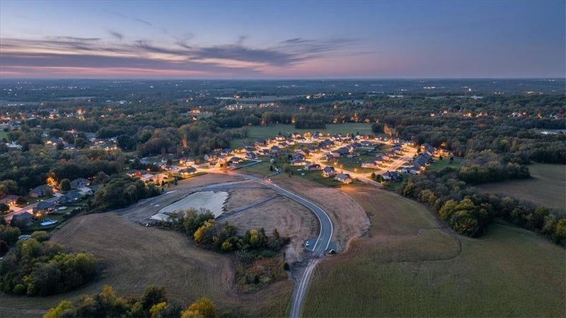1302 Mulberry St, Pleasant Hill, MO 64080
