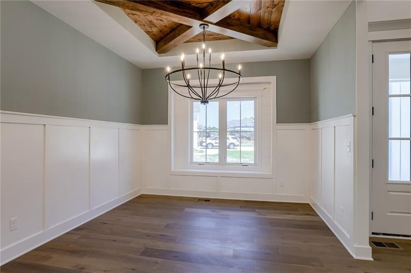 4709 Sienna Rg, Riverside, MO 64150