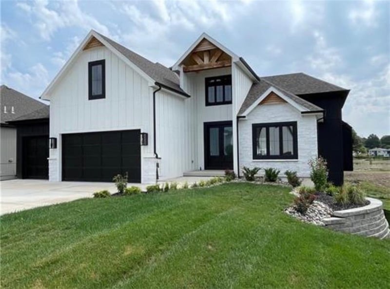 4709 Sienna Rg, Riverside, MO 64150