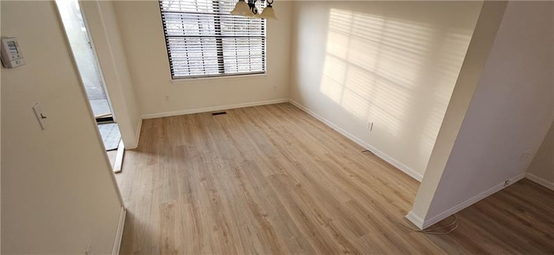 11838 Oakmont St, Overland Park, KS 66210