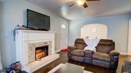 3646 Askew Ave, Kansas City, MO 64128