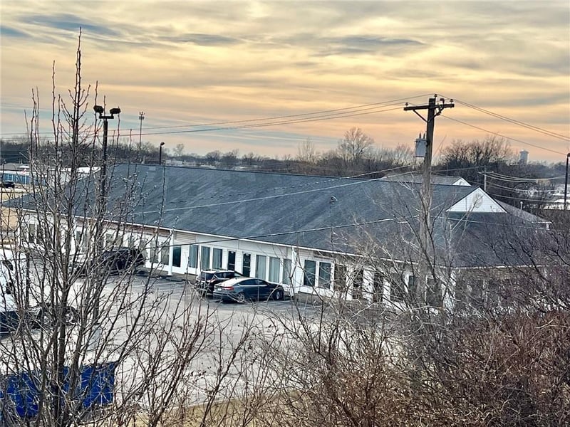 309 Park Ln, Odessa, MO 64076