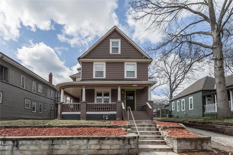 3928 Terrace St, Kansas City, MO 64111