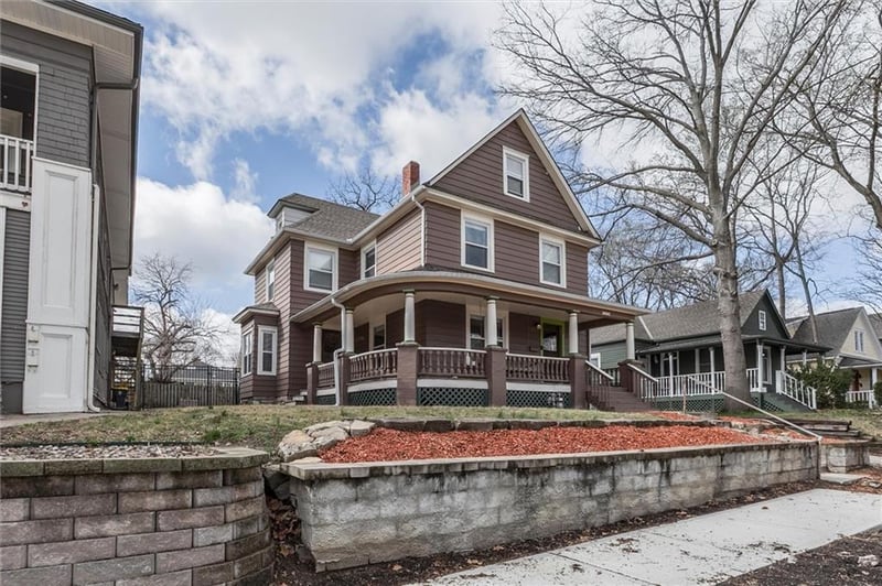 3928 Terrace St, Kansas City, MO 64111