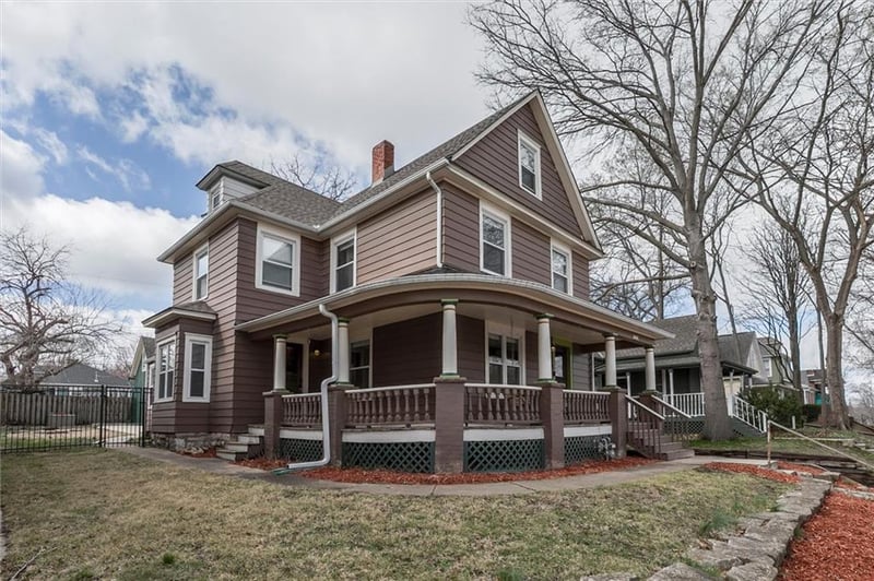 3928 Terrace St, Kansas City, MO 64111