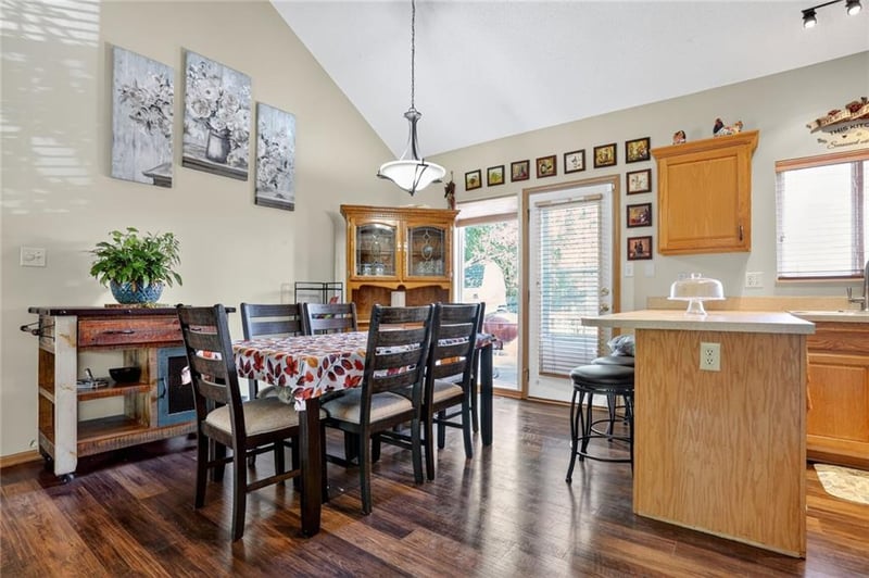 4507 N Fuller Ave, Kansas City, MO 64117