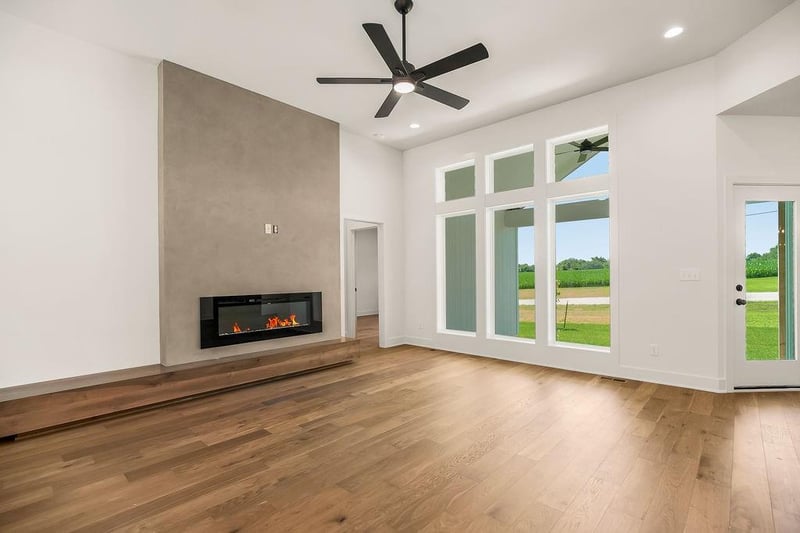 2233 Heartland Ct, Lee's Summit, MO 64082
