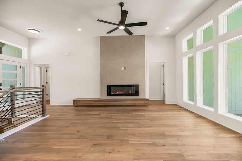 2233 Heartland Ct, Lee's Summit, MO 64082