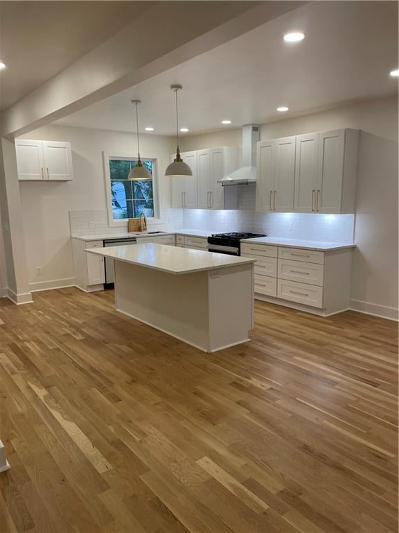 304 43rd St, Kansas City, MO 64111