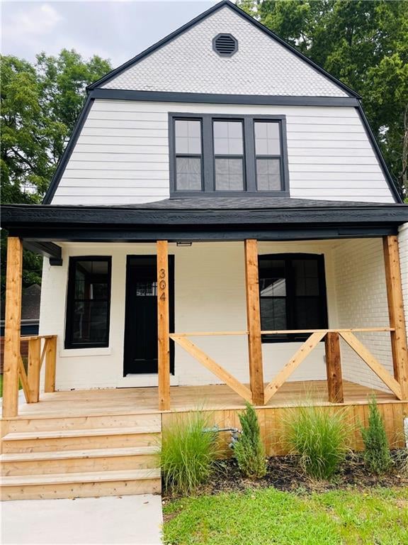 304 43rd St, Kansas City, MO 64111