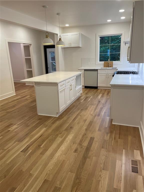 304 43rd St, Kansas City, MO 64111