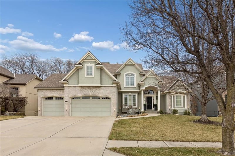 8650 91st Ter, Kansas City, MO 64157