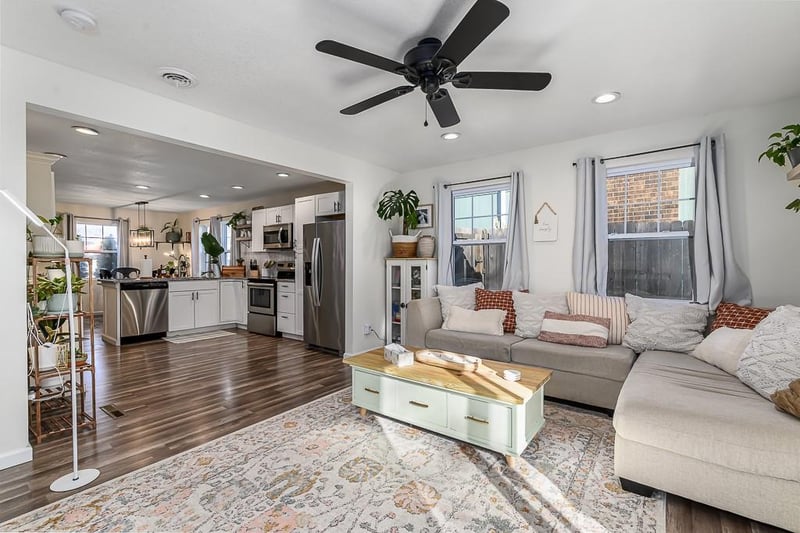 2613 49th St, Kansas City, KS 66106