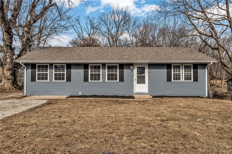 5300 62nd St, Kansas City, MO 64119