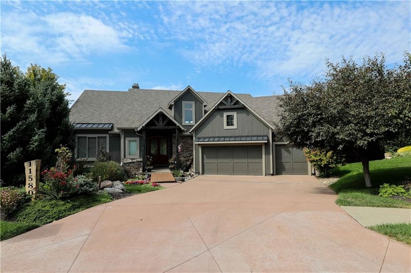 11580 S Carbondale St, Olathe, KS 66061