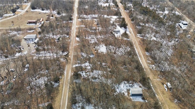 45 Walnut Dr, Mound City, KS 66056
