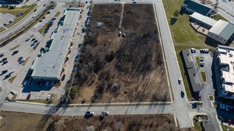 210 M 150 Hwy Hw, Lee's Summit, MO 64082