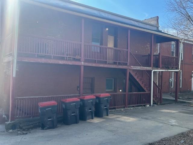 1421 Penn St, St Joseph, MO 64503