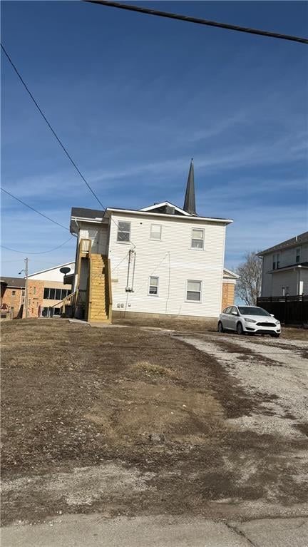 305 Main St, Richmond, MO 64085