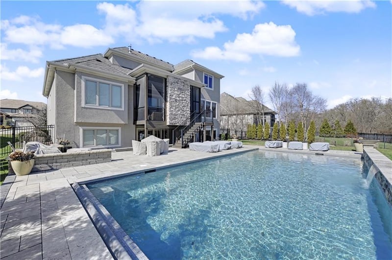 16217 Garnett St, Overland Park, KS 66221