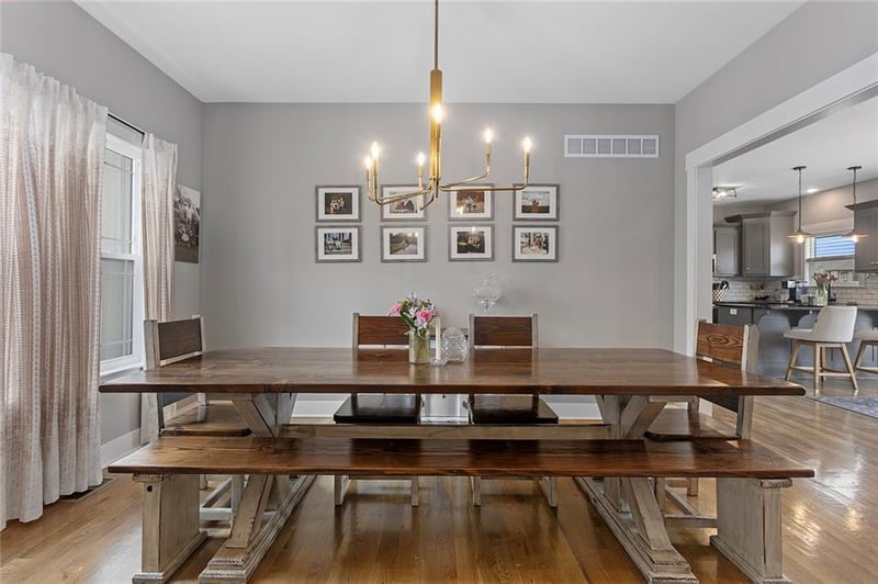 10809 Randolph Ave, Kansas City, MO 64157