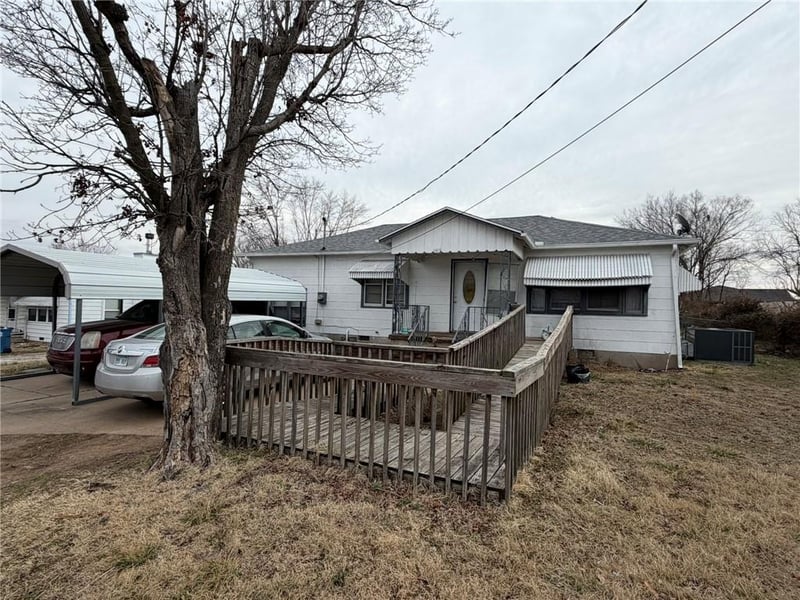 1413 Rex Ave, Joplin, MO 64801