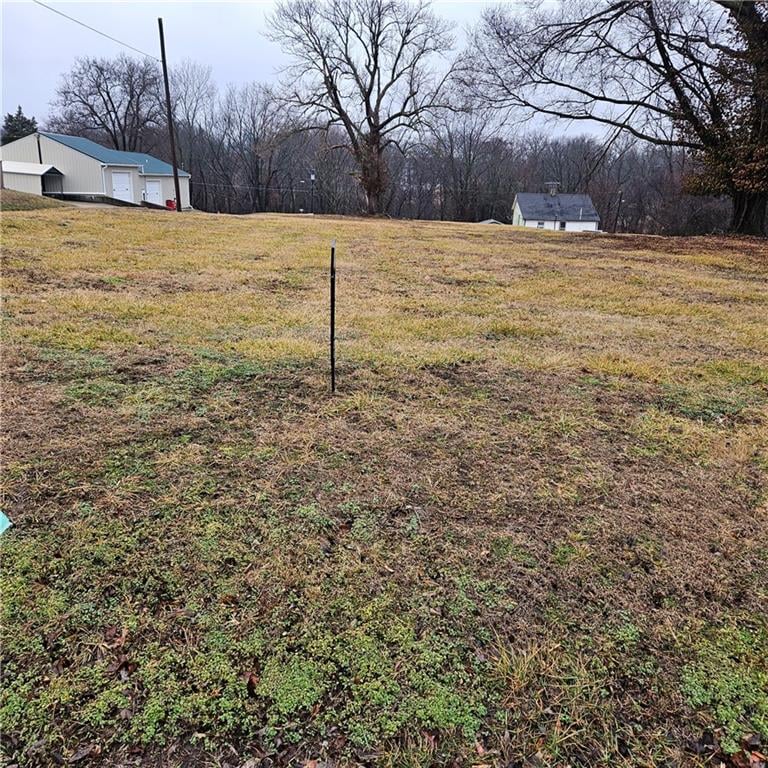 204 N 24th St, Lexington, MO 64067