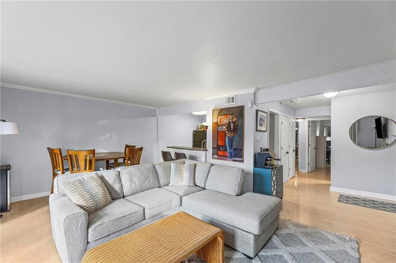 4727 Jarboe St #55, Kansas City, MO 64112