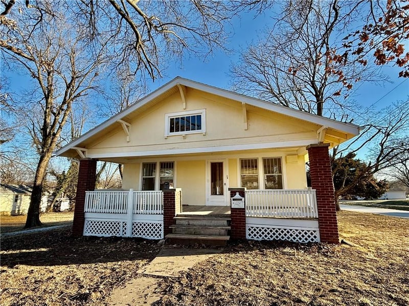 507 Main St, Richmond, MO 64085