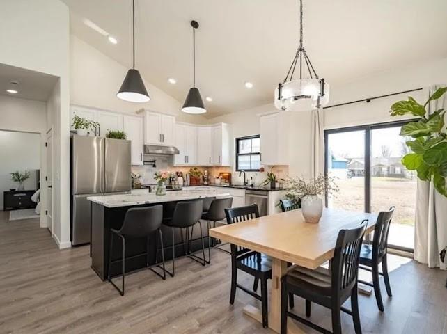 8804 49th Ter, Merriam, KS 66203