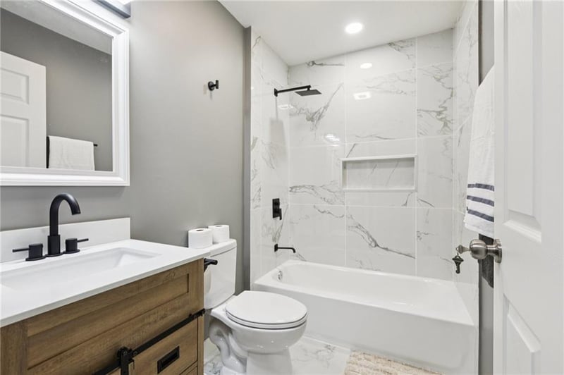 1934 15th St, Kansas City, KS 66104