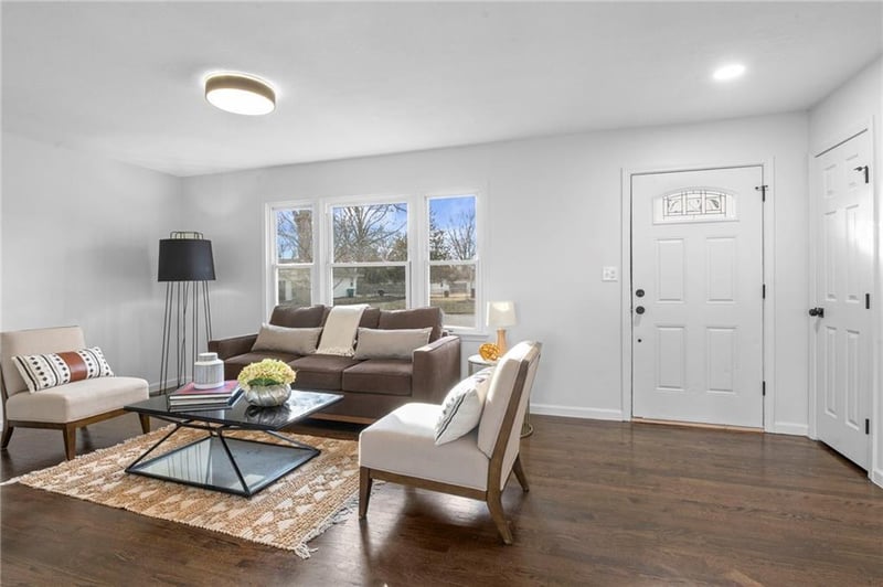 11805 Oakley Ave, Kansas City, MO 64137