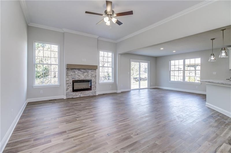 3100 118th St, Kansas City, KS 66109