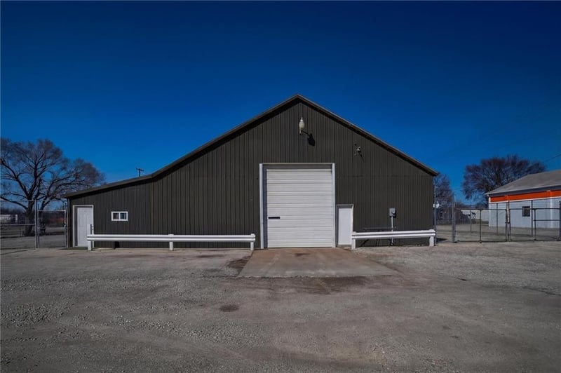415 Wilson St, Ottawa, KS 66067
