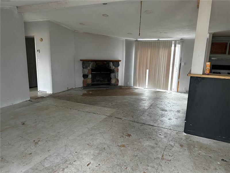 7135 Kidder Rd, Kidder, MO 64649