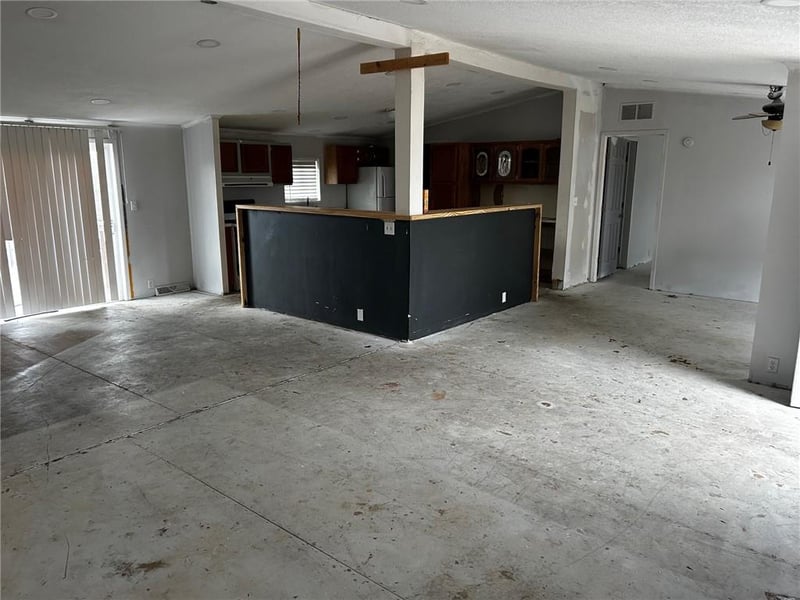7135 Kidder Rd, Kidder, MO 64649