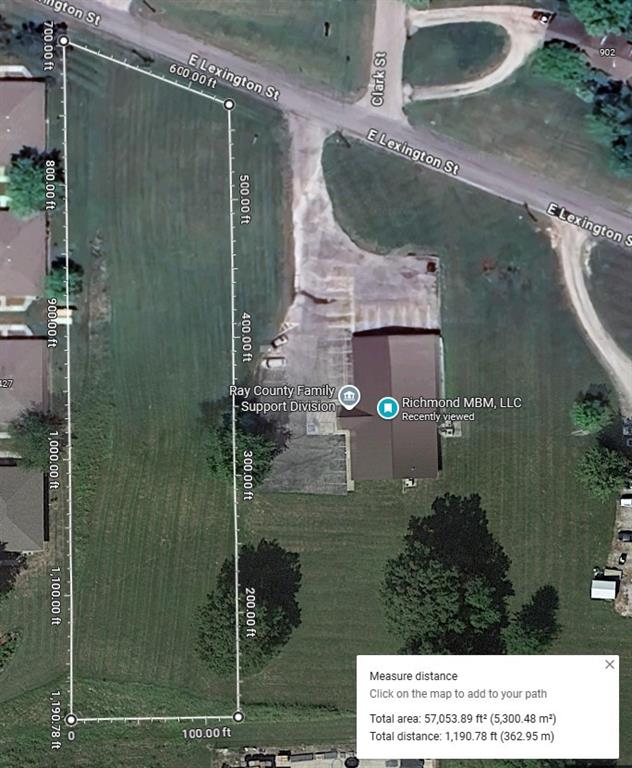 901 Lexington St, Richmond, MO 64085