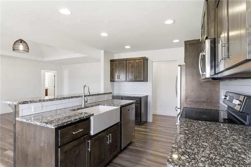 4583 W Minota St, Springfield, MO 65802