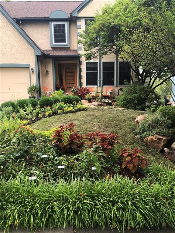 5700 Flintridge Ct, Kansas City, MO 64151