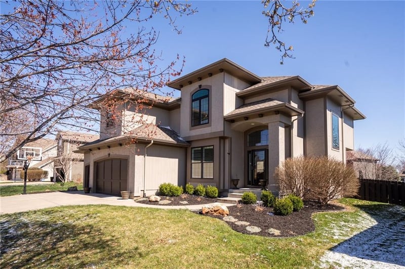 5511 Chouteau St, Shawnee, KS 66226