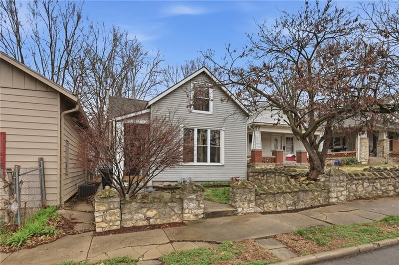 526 Kiowa St, Leavenworth, KS 66048