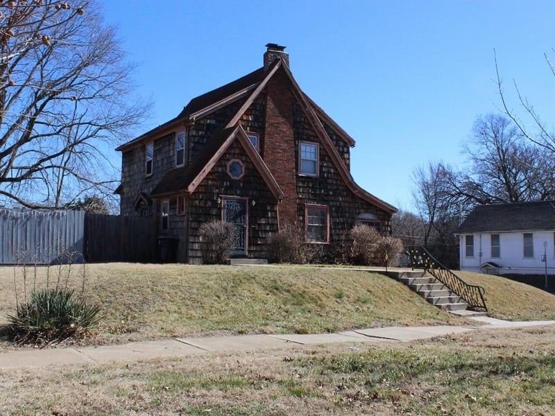 2247 Van Brunt Blvd, Kansas City, MO 64127