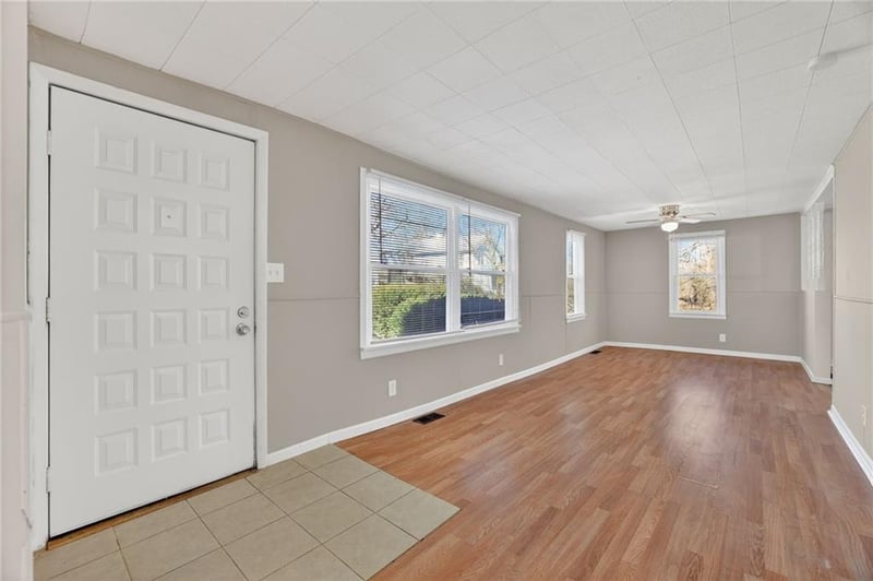 2209 Hawthorne Ave, Independence, MO 64052