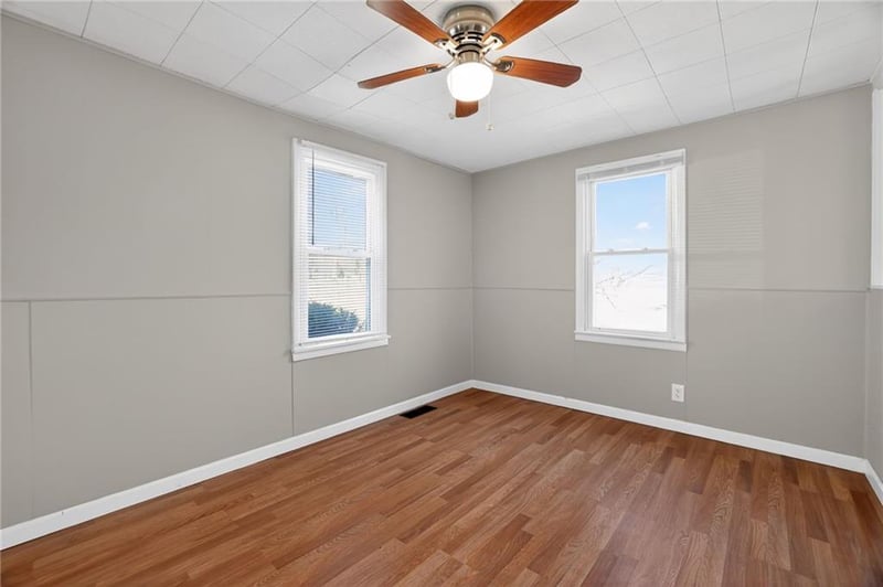 2209 Hawthorne Ave, Independence, MO 64052