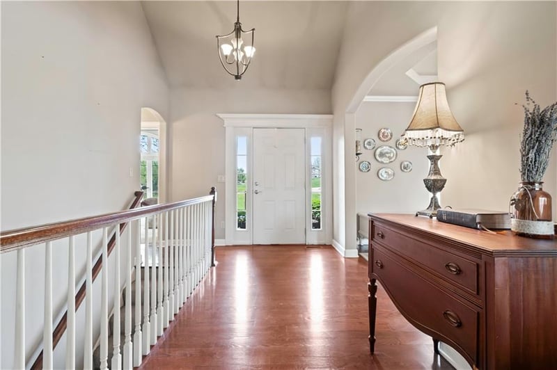 28919 Hackberry Cir, Paola, KS 66071
